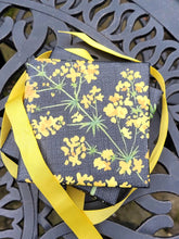 Load image into Gallery viewer, Botanical Floral Design Ceramic Coasters Set of Four