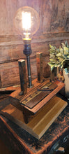 Load image into Gallery viewer, Vintage Table/Desk Lamp