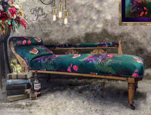 Load image into Gallery viewer, Vintage Chaise Lounge