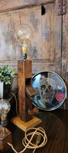 Load image into Gallery viewer, Vintage Table/Desk Lamp